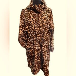 Torrid Leopard Animal Print Rain Coat/Jacket Windbreaker.